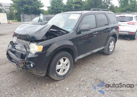 2010 Ford Escape Xlt from USA, damaged, VIN 1FMCU0D74AKB79329